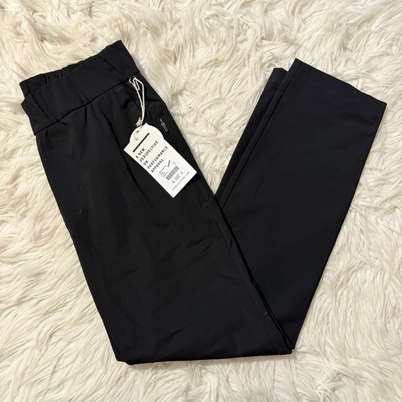 NWT Vuori Miles Ankle Crop Black Trouser Pants Travel Lightweight Packable XS - Picture 10 of 12